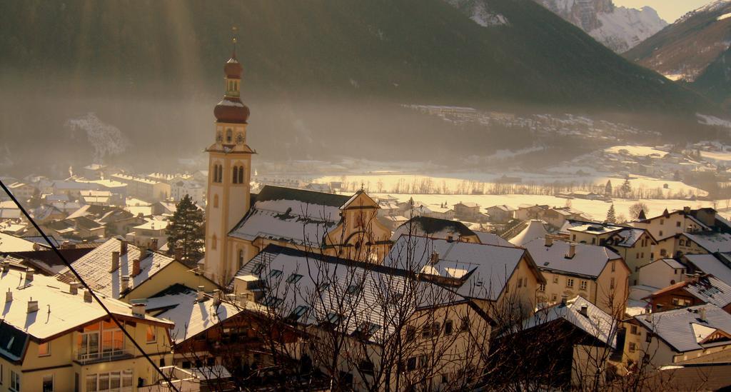 Haus Bergheimat - Familie Oberacher Guest House Фулпмес Екстериор снимка